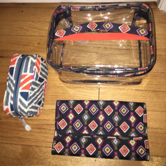 Vera Bradley Handbags - Vera Bradley Cosmetic Travel Set